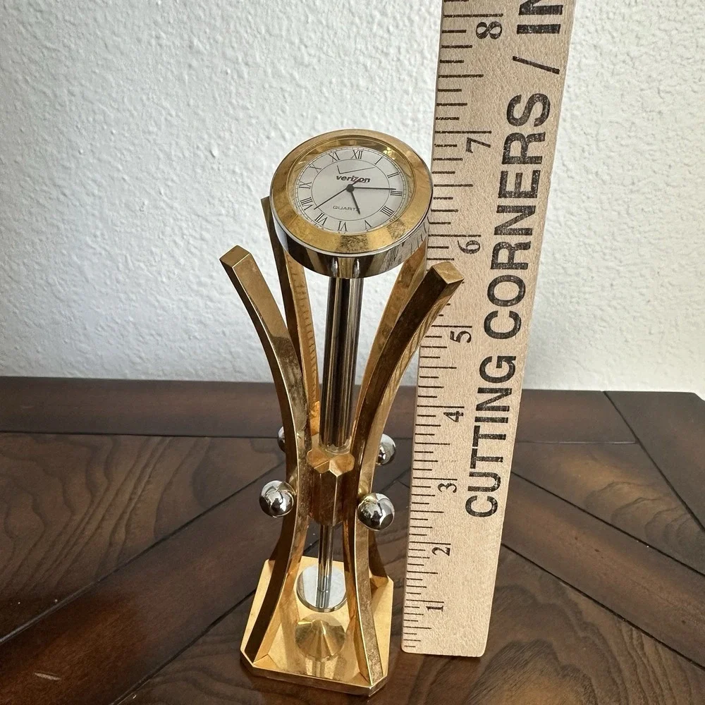 Vintage Verizon Brass Pedestal Quartz Clock‎ 7 Inch MCM Atomic Style Gold Rare